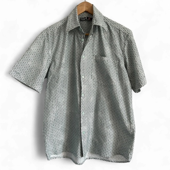 Quiksilver Black and White Geometric Shirt - Picture 1 of 3